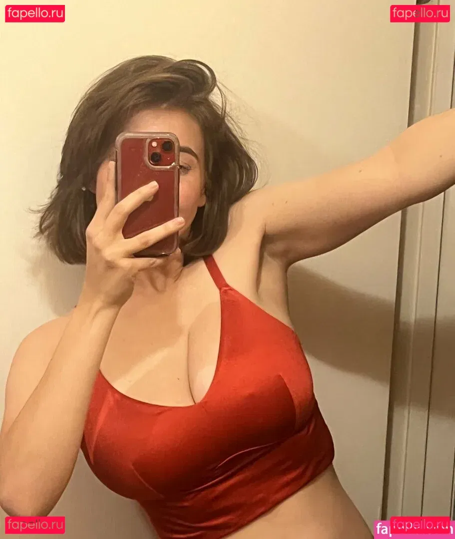 mochimio Onlyfans Photo Gallery 