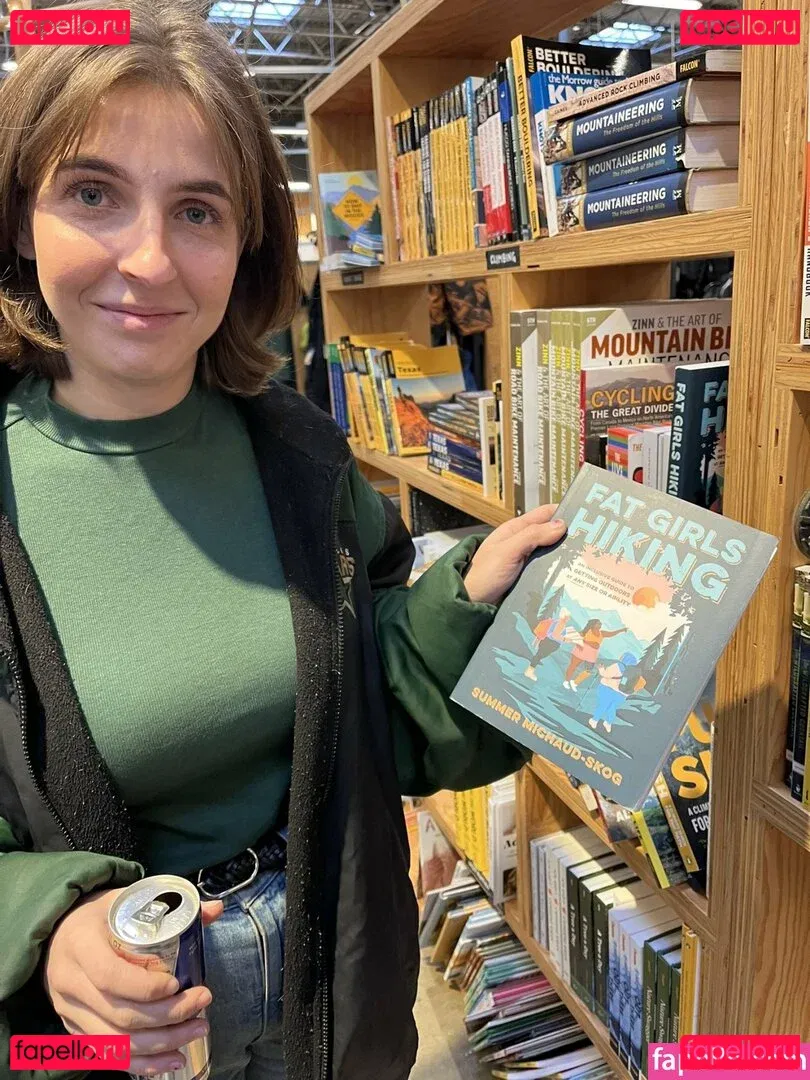 mochimio Onlyfans Photo Gallery 