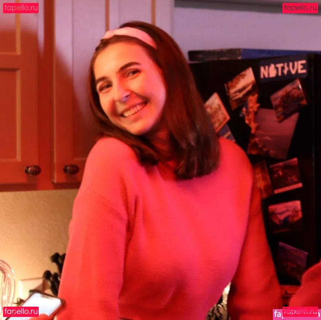 mochimio Onlyfans Photo Gallery 