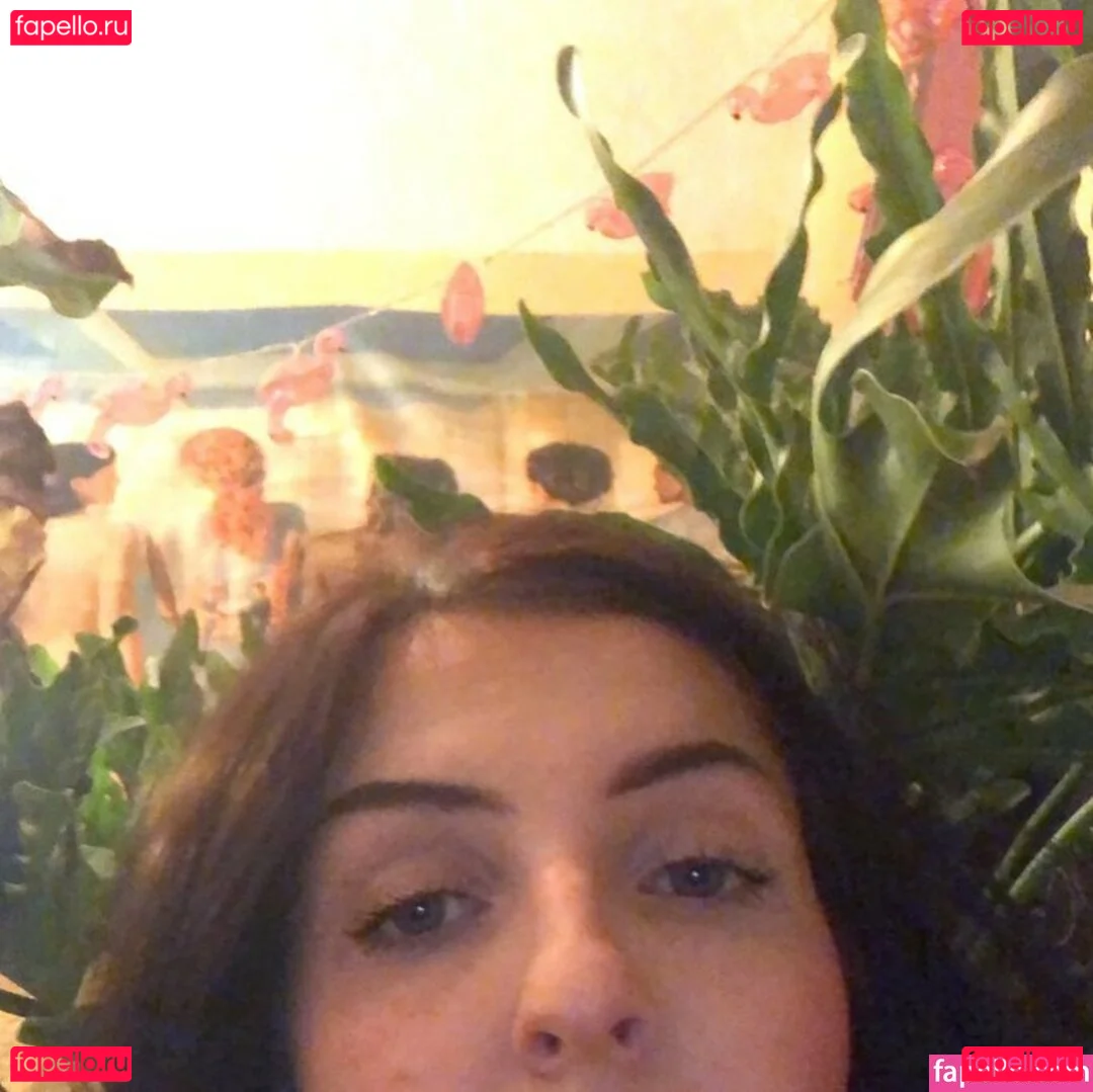 mochimio Onlyfans Photo Gallery 