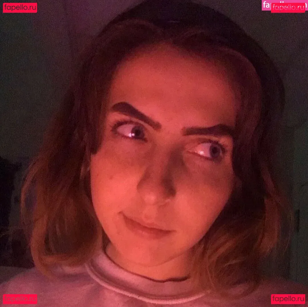 mochimio Onlyfans Photo Gallery 