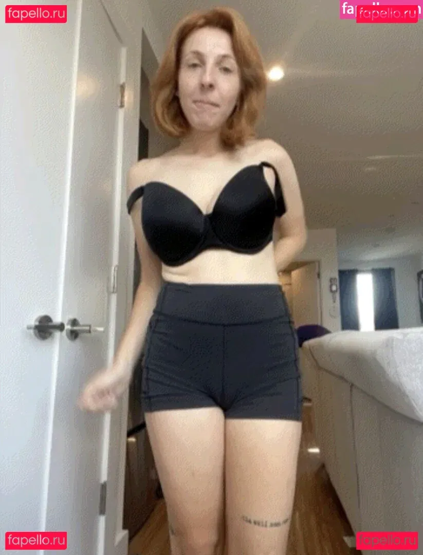 mochimio Onlyfans Photo Gallery 