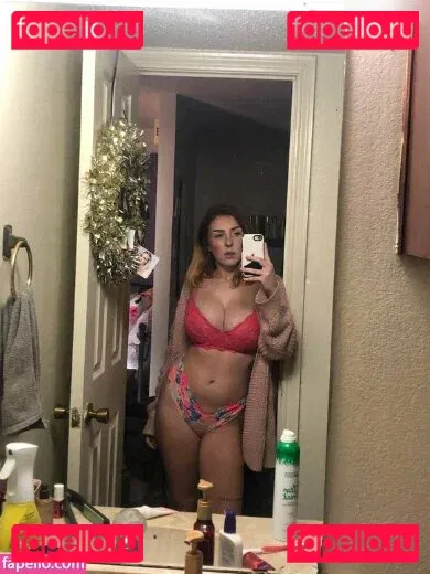 mochimio Onlyfans Photo Gallery 