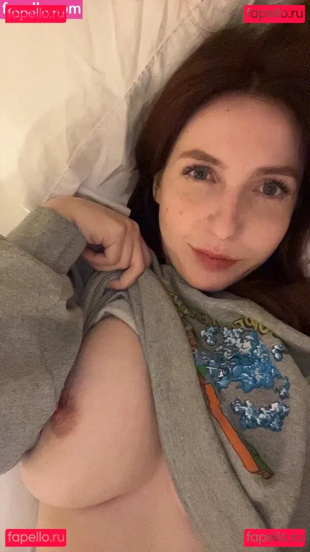 mochimio Onlyfans Photo Gallery 