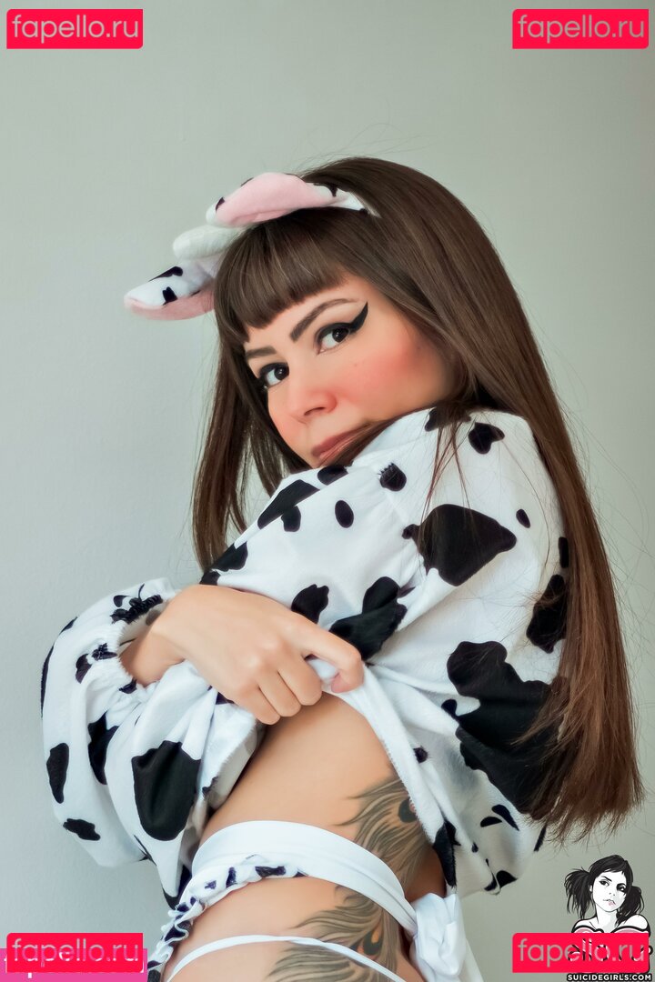 Dinhasun / dinhafun Onlyfans Photo Gallery 