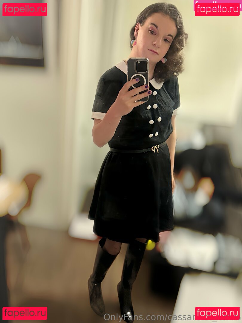 cassandra_officiel / cassandra_sitara Onlyfans Photo Gallery 