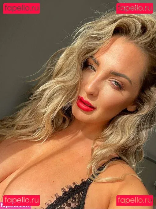 Daisydooxx Onlyfans Photo Gallery 