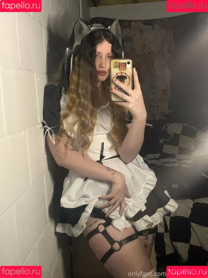 gothbabybrat Onlyfans Photo Gallery 
