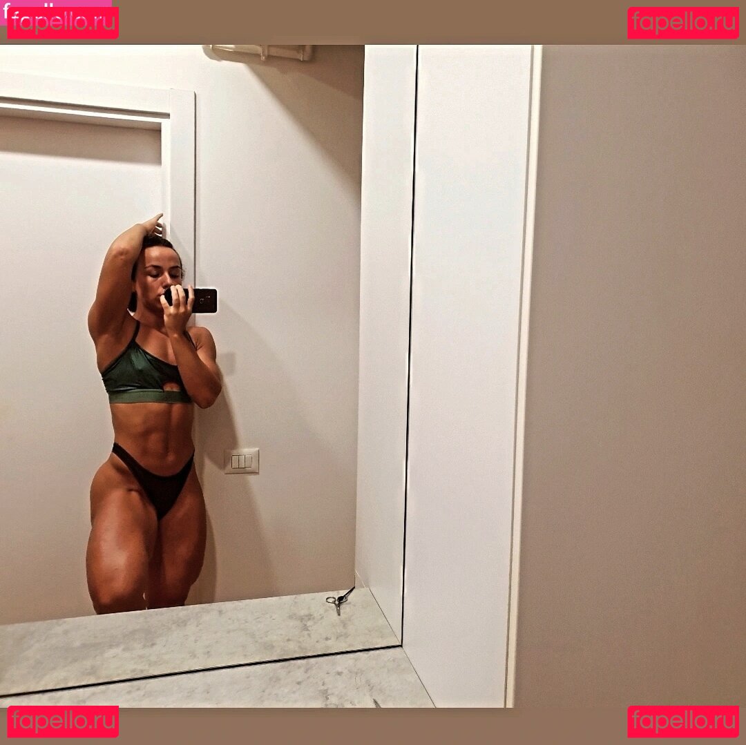 mad.ri9 / quadsqueeen Onlyfans Photo Gallery 