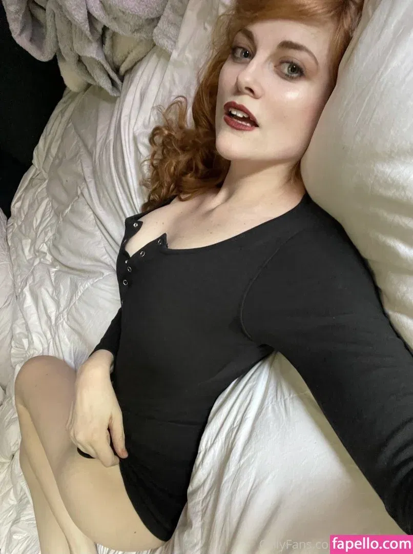 Sarah Beattie Onlyfans Photo Gallery 