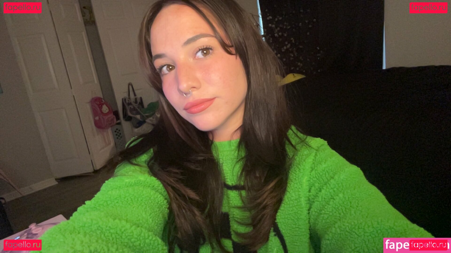 Samanfwi / lusheee / tummy Onlyfans Photo Gallery 