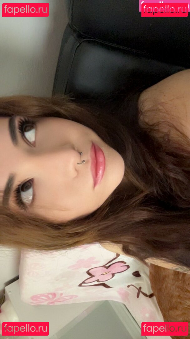 Samanfwi / lusheee / tummy Onlyfans Photo Gallery 