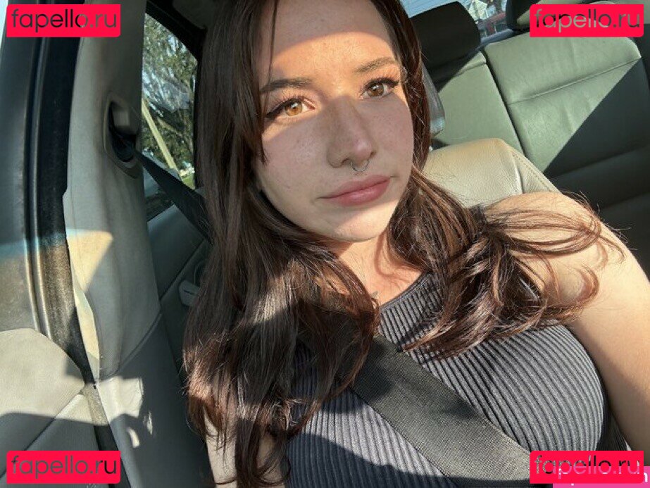 Samanfwi / lusheee / tummy Onlyfans Photo Gallery 