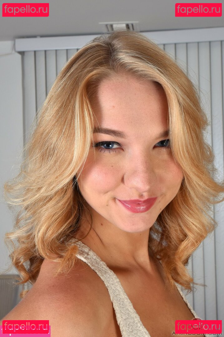 Dreamy Ivy Onlyfans Photo Gallery 