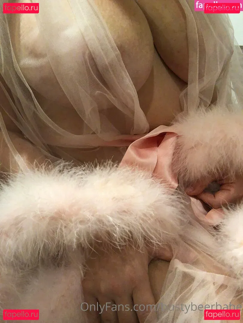 bustybeerbabe Onlyfans Photo Gallery 