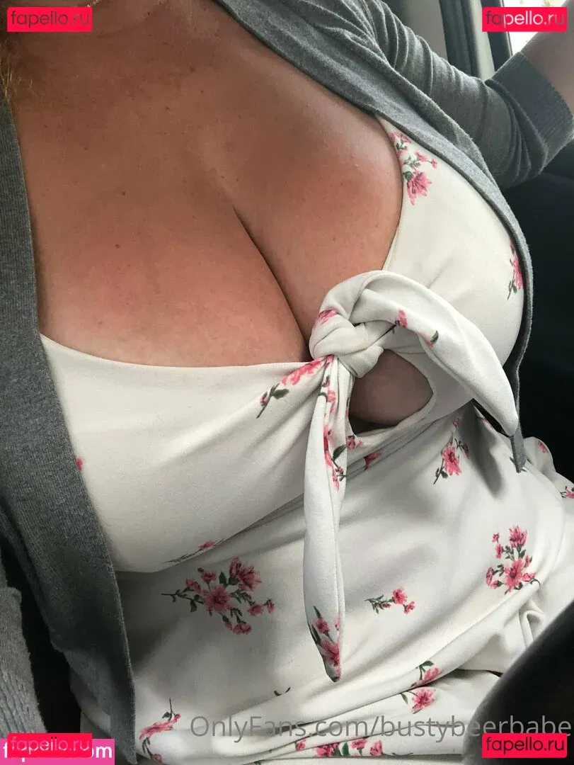 bustybeerbabe Onlyfans Photo Gallery 