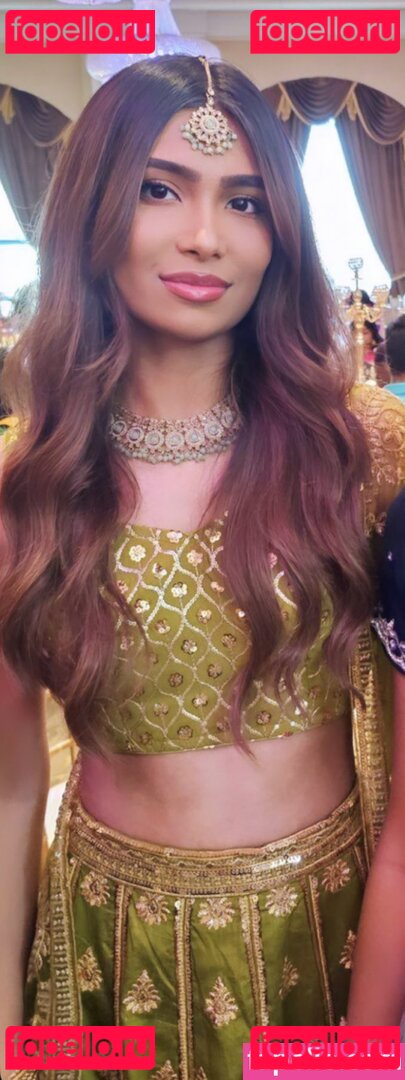 Shabreen Sabeer / shabreensabeer Onlyfans Photo Gallery 