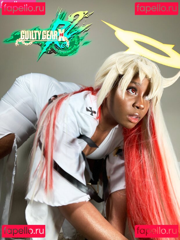 Maibunnii / maicocoanut Onlyfans Photo Gallery 