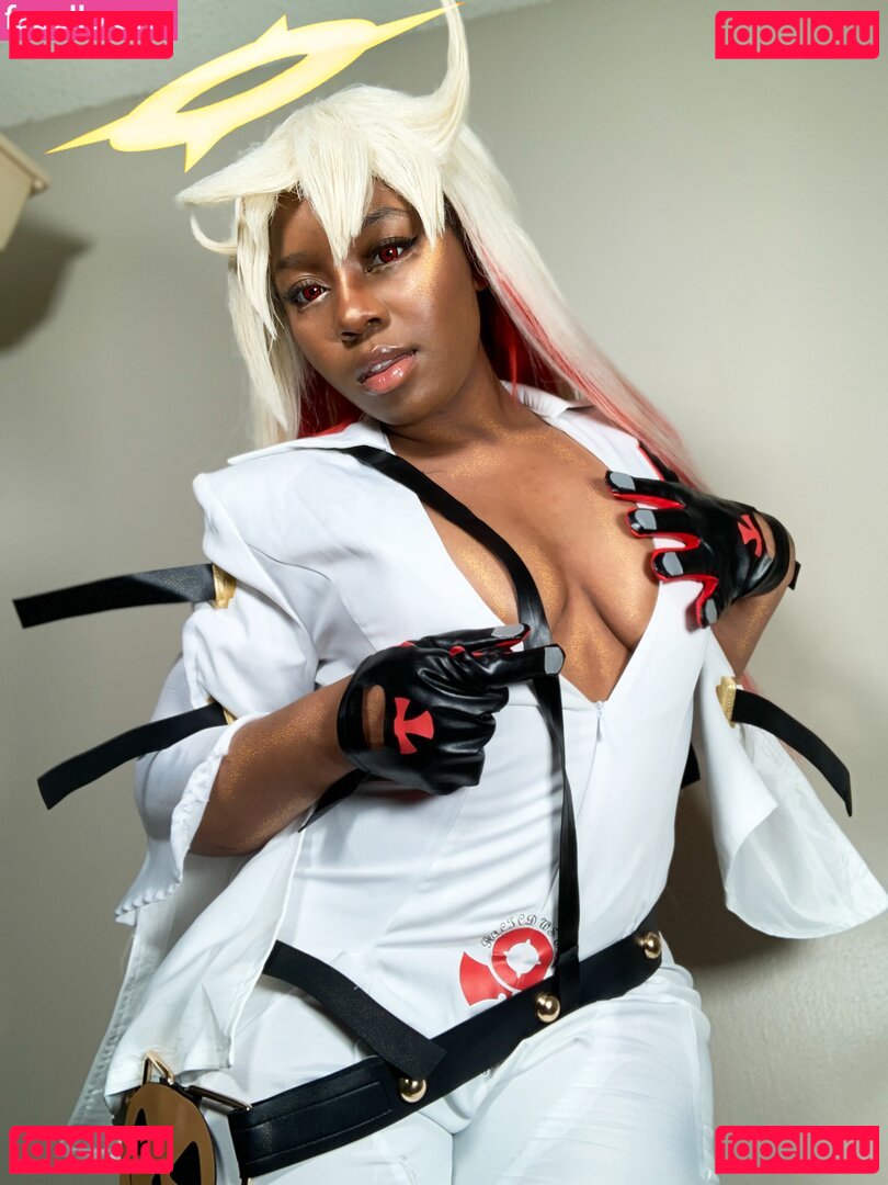 Maibunnii / maicocoanut Onlyfans Photo Gallery 