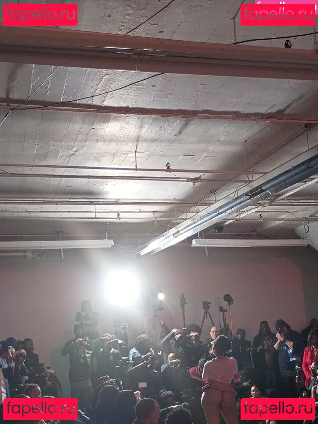 Maibunnii / maicocoanut Onlyfans Photo Gallery 