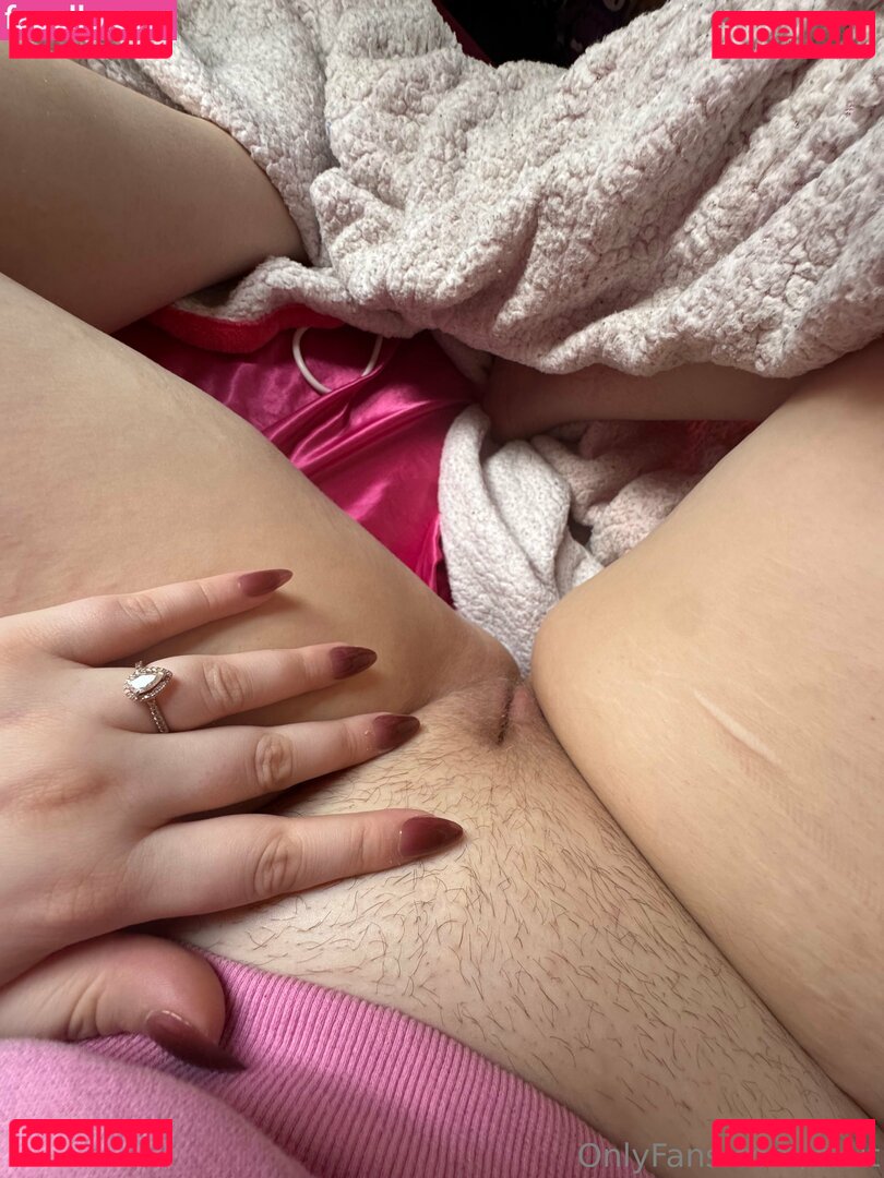 c.ait / c.ait.lin Onlyfans Photo Gallery 