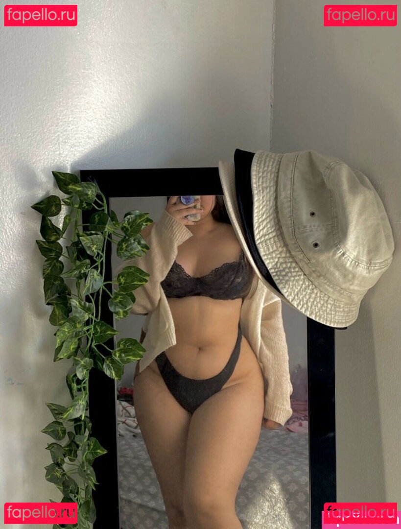 lunaxoxo45 / michele__m23 / michelle_m23_ Onlyfans Photo Gallery 