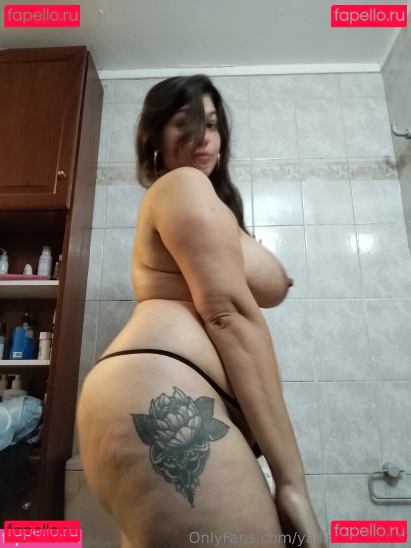 yailincurveshot Onlyfans Photo Gallery 