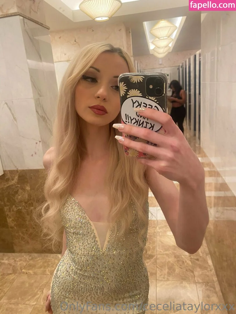 ceceliataylorxxx Onlyfans Photo Gallery 
