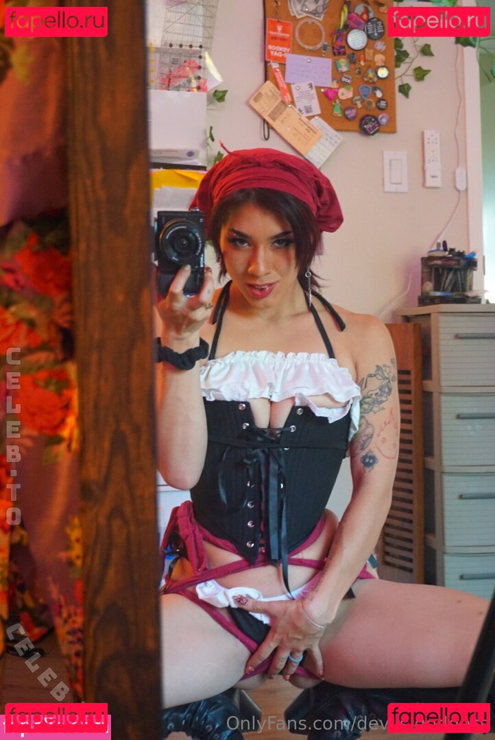 devil_goddess_official / devils.goddess / devils_g0ddess / plz.callme.tovi Onlyfans Photo Gallery 