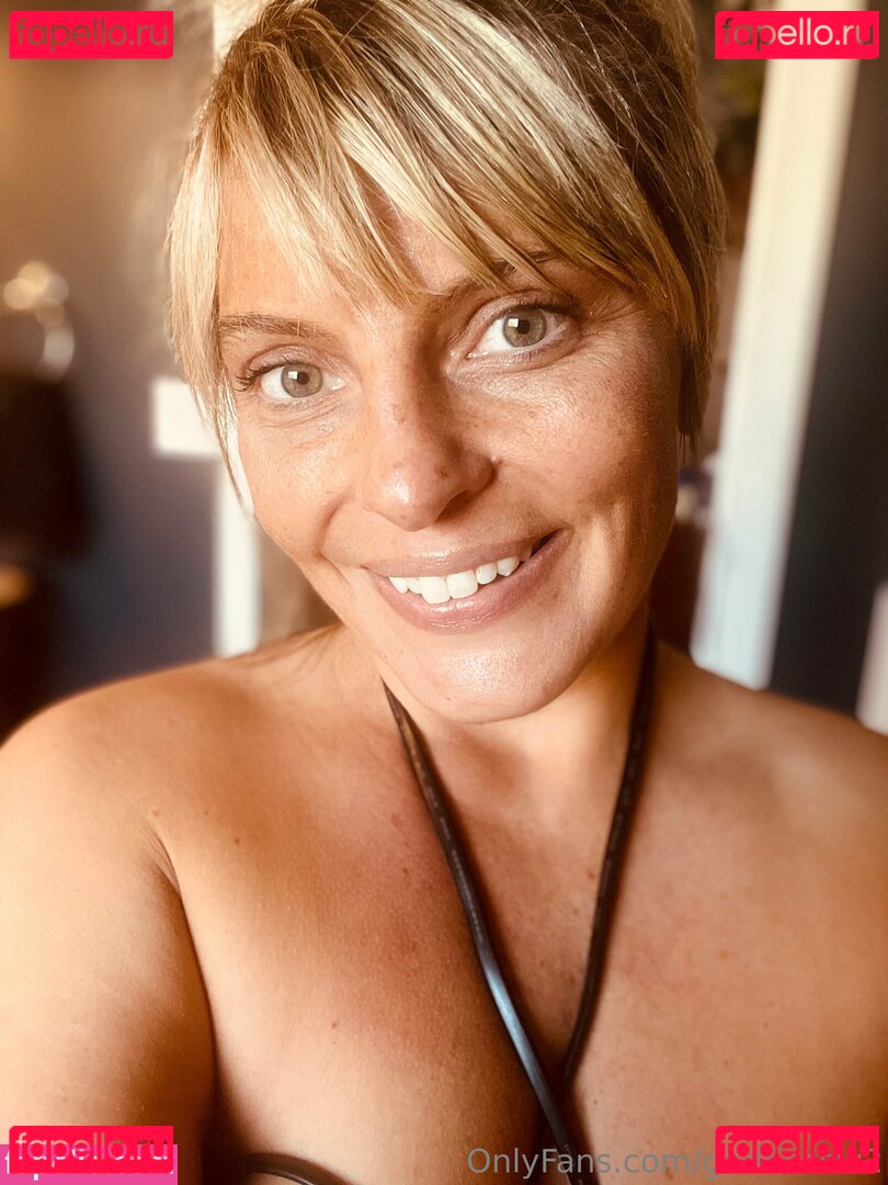 goddessw2 Onlyfans Photo Gallery 