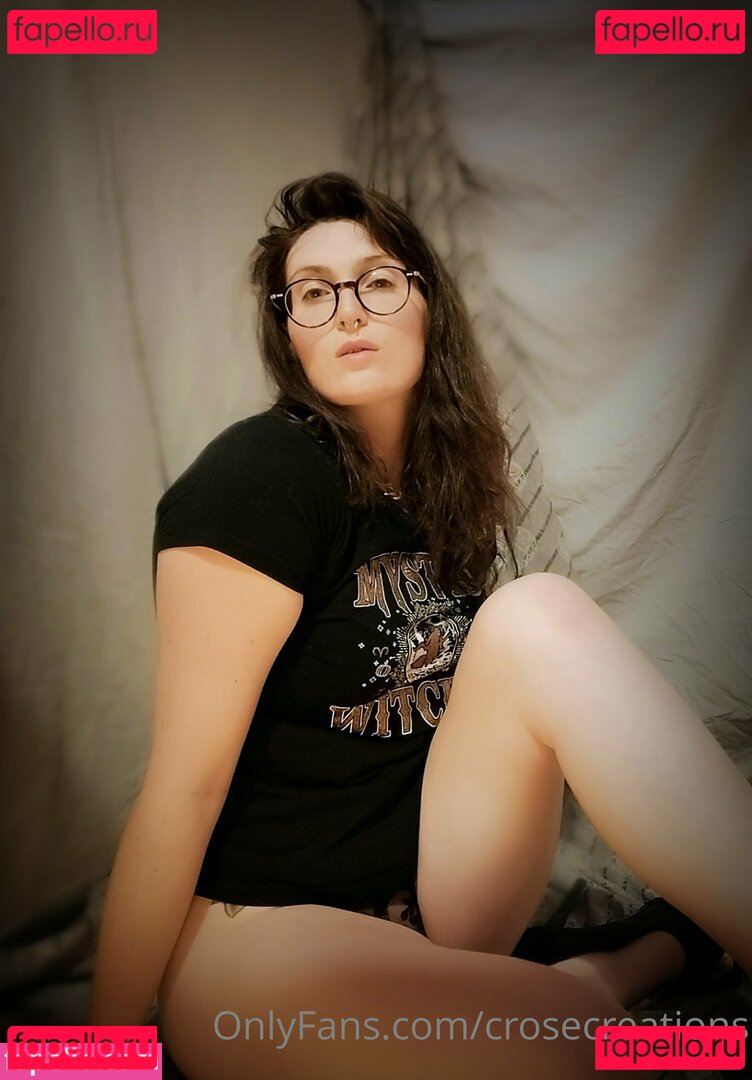croscreations / crosecreations Onlyfans Photo Gallery 