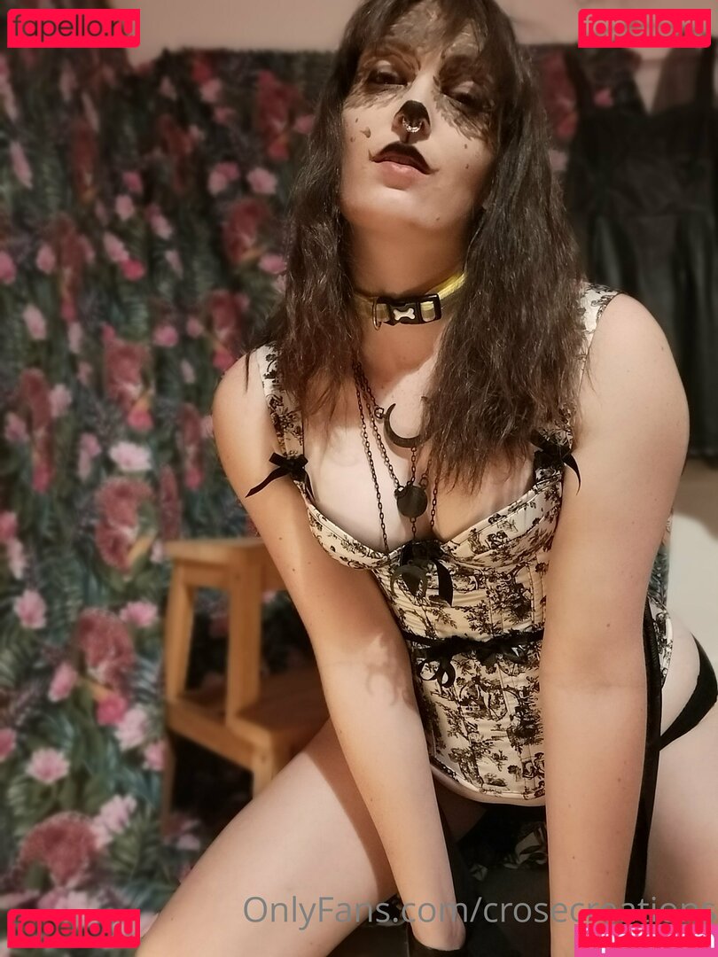 croscreations / crosecreations Onlyfans Photo Gallery 