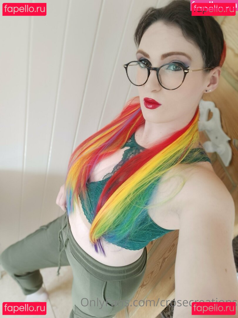 croscreations / crosecreations Onlyfans Photo Gallery 