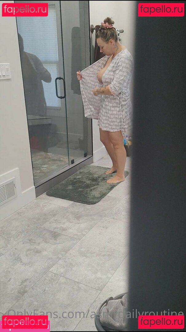 ASMRDailyRoutine / dailytimeasmr Onlyfans Photo Gallery 