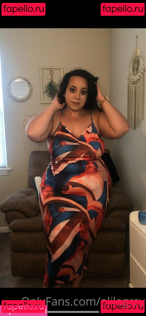 olilagrey / oliv_grey Onlyfans Photo Gallery 