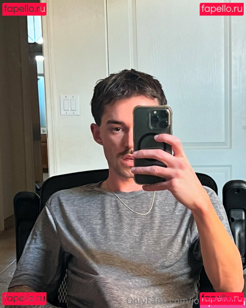 johnniefree / johnniejfree Onlyfans Photo Gallery 