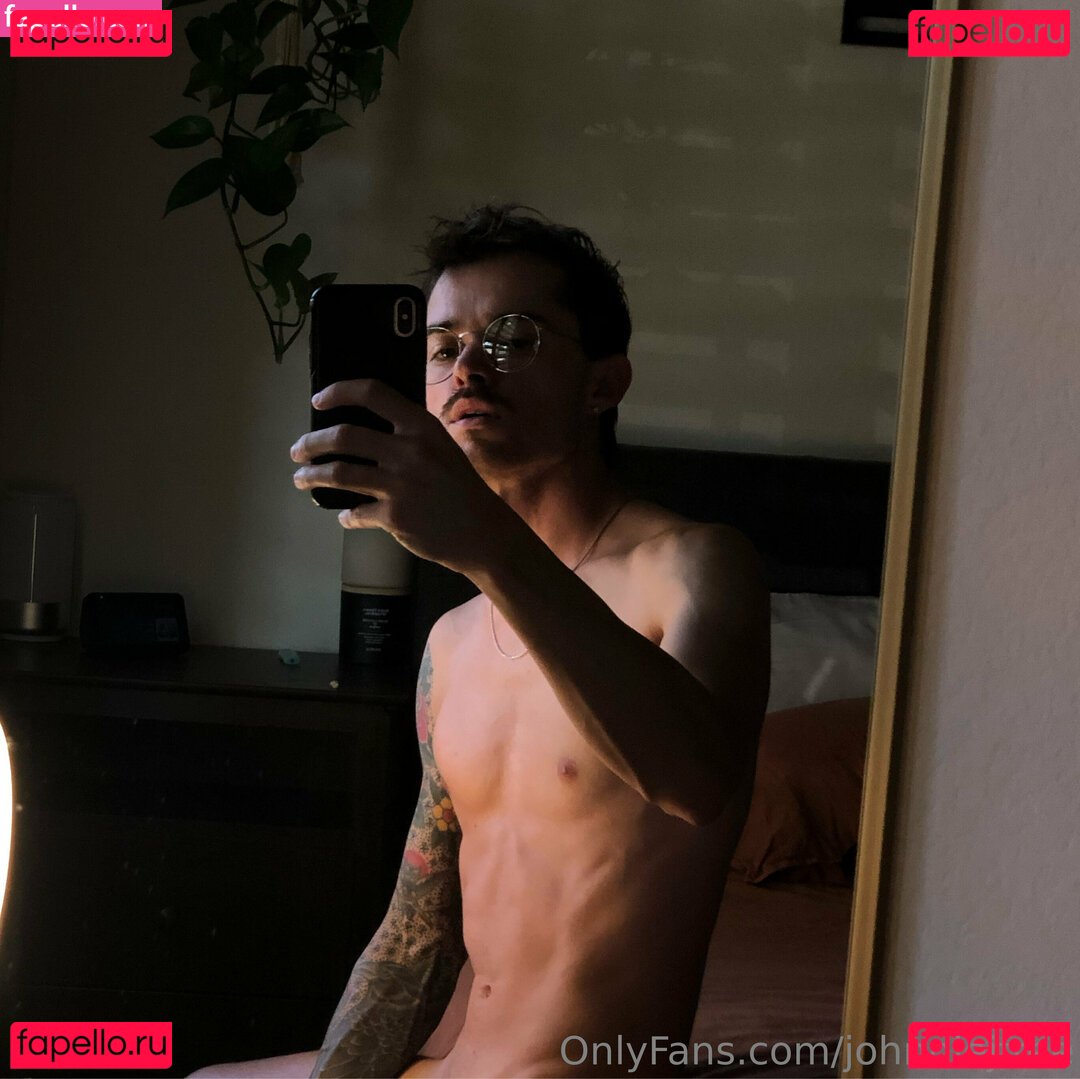 johnniefree / johnniejfree Onlyfans Photo Gallery 