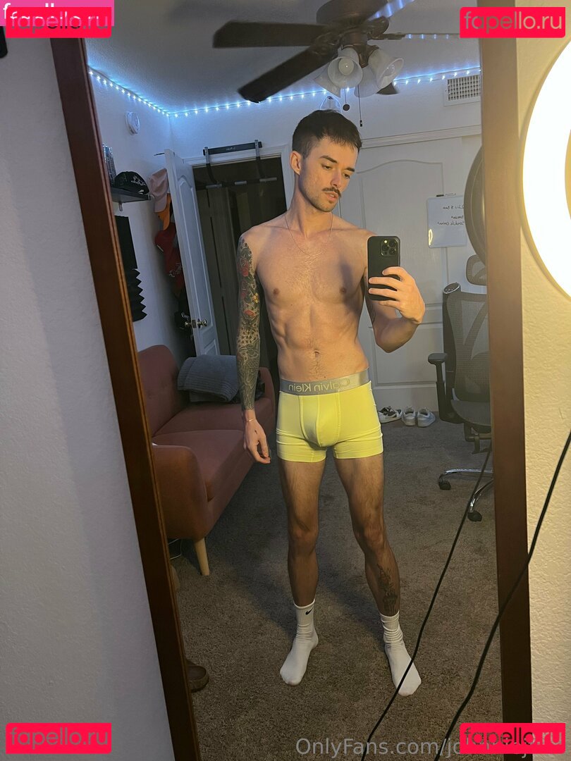 johnniefree / johnniejfree Onlyfans Photo Gallery 