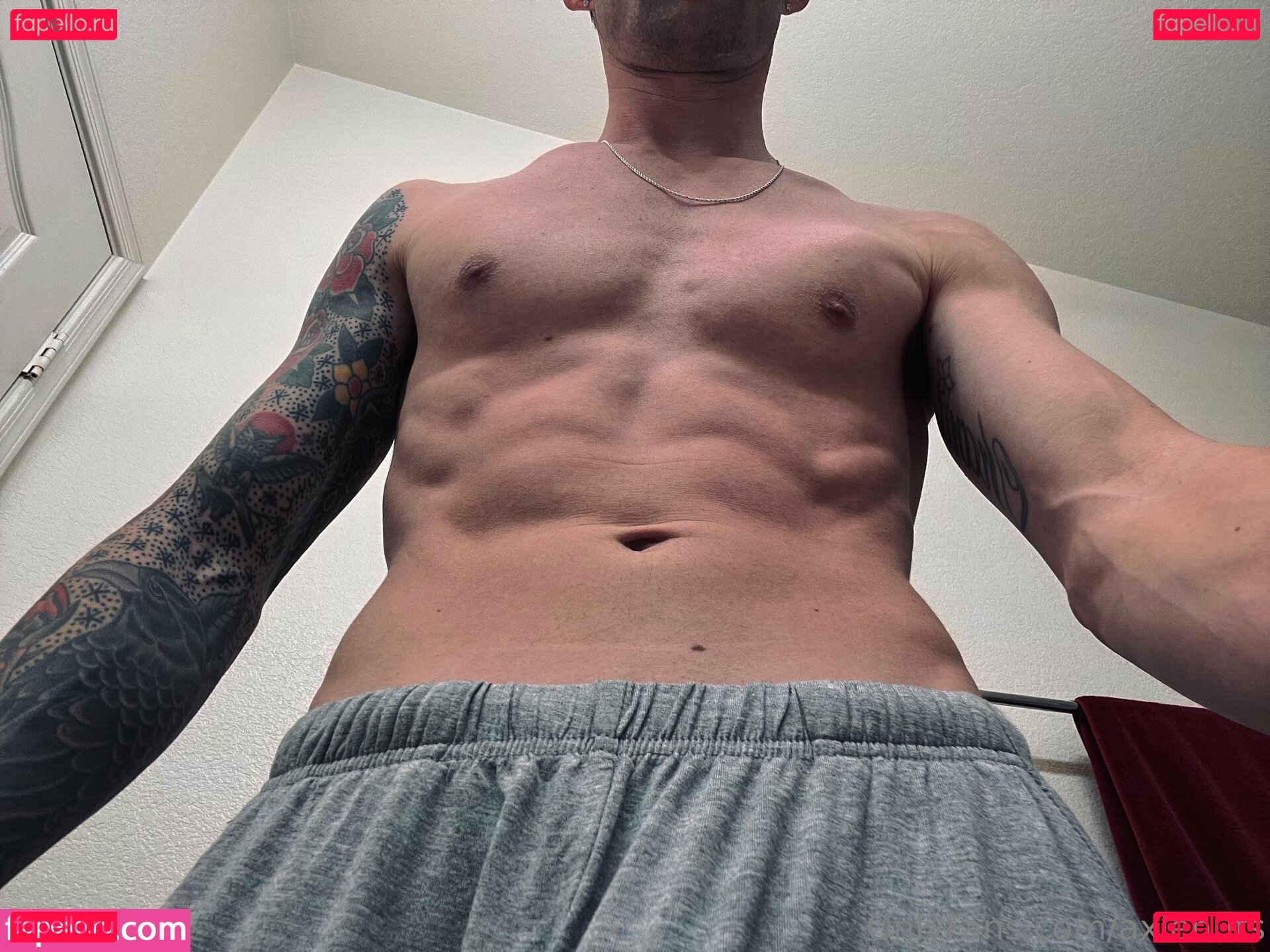 johnniefree / johnniejfree Onlyfans Photo Gallery 