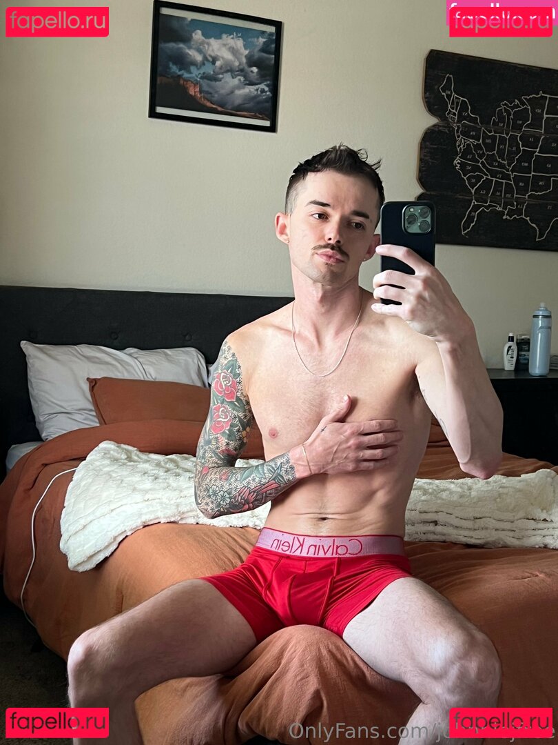 johnniefree / johnniejfree Onlyfans Photo Gallery 