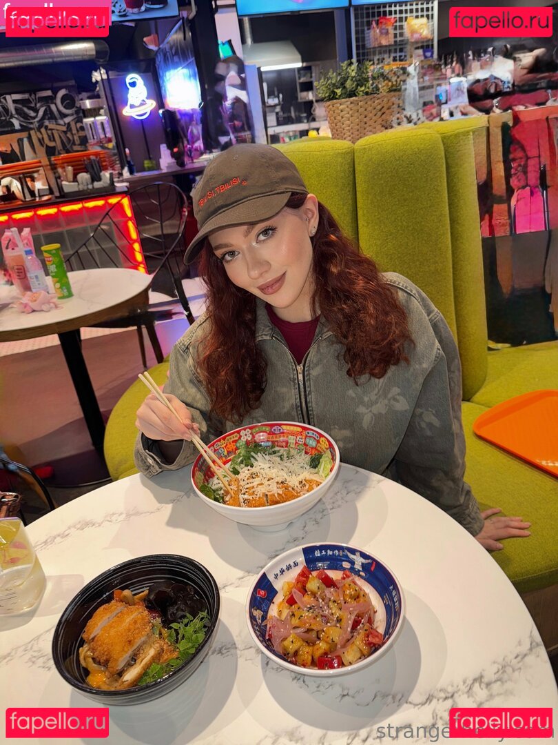 Heeyhelly / Helenerusser / Polina / heeyhelly_ / lainleee Onlyfans Photo Gallery 