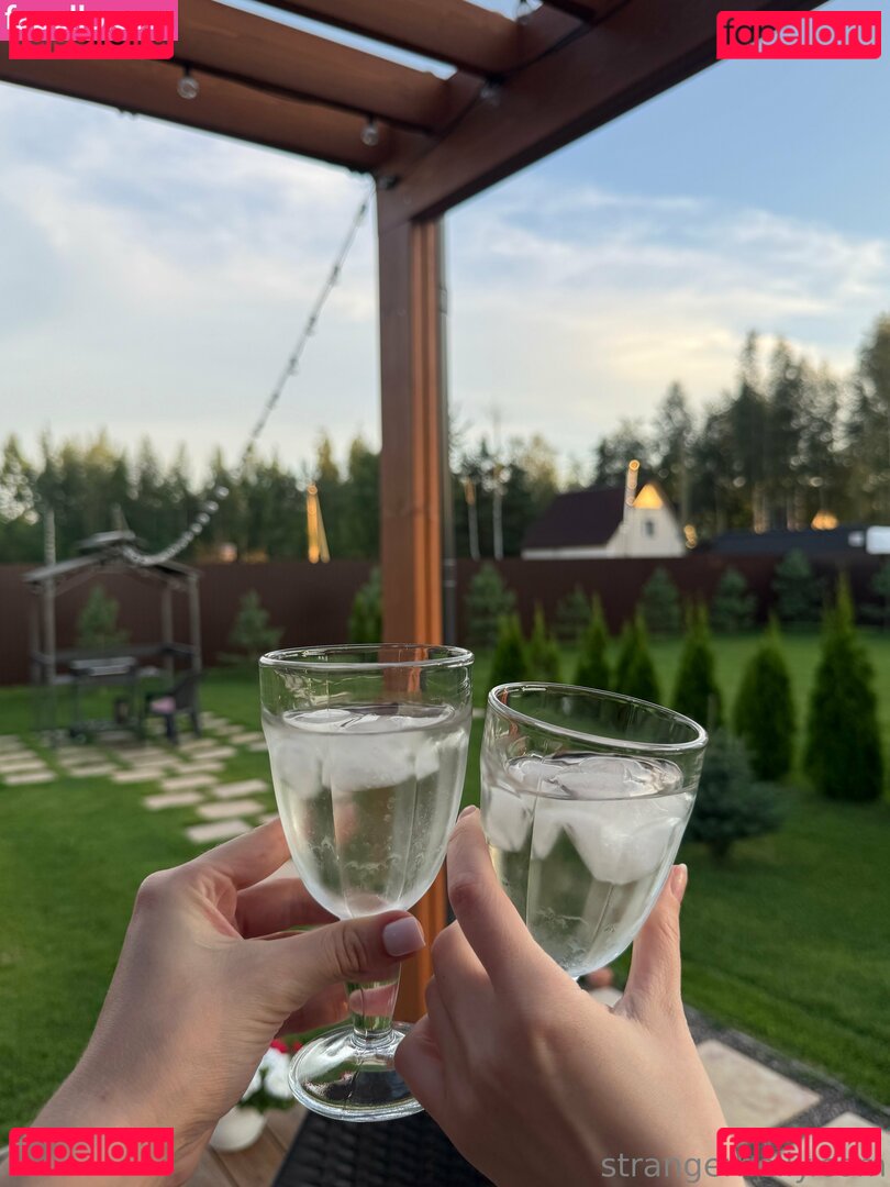 Heeyhelly / Helenerusser / Polina / heeyhelly_ / lainleee Onlyfans Photo Gallery 