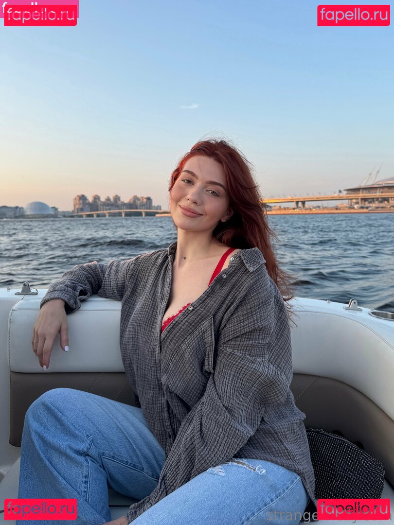 Heeyhelly / Helenerusser / Polina / heeyhelly_ / lainleee Onlyfans Photo Gallery 