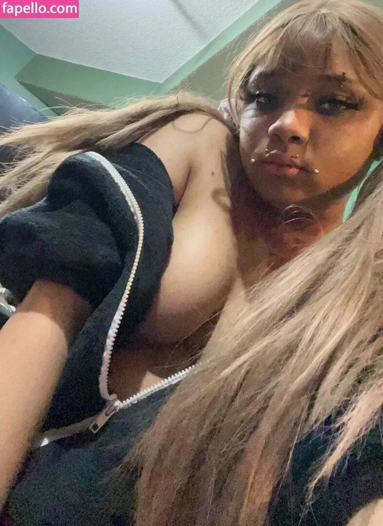 mecharaia Onlyfans Photo Gallery 