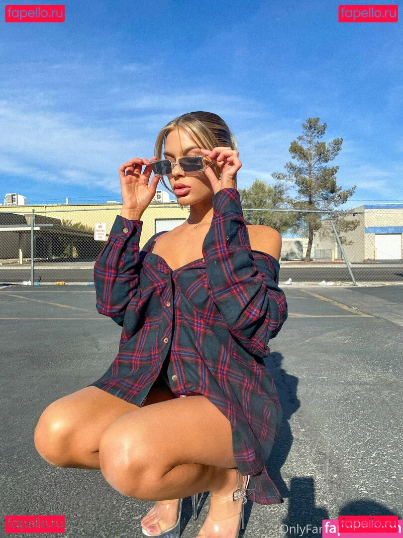 mikahl Onlyfans Photo Gallery 