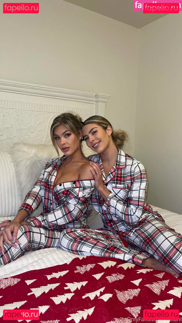 mikahl Onlyfans Photo Gallery 