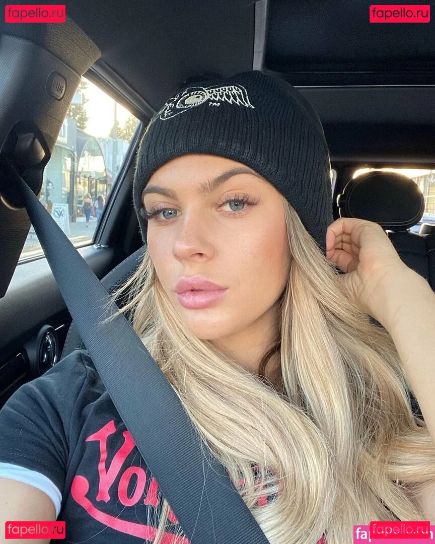 mikahl Onlyfans Photo Gallery 