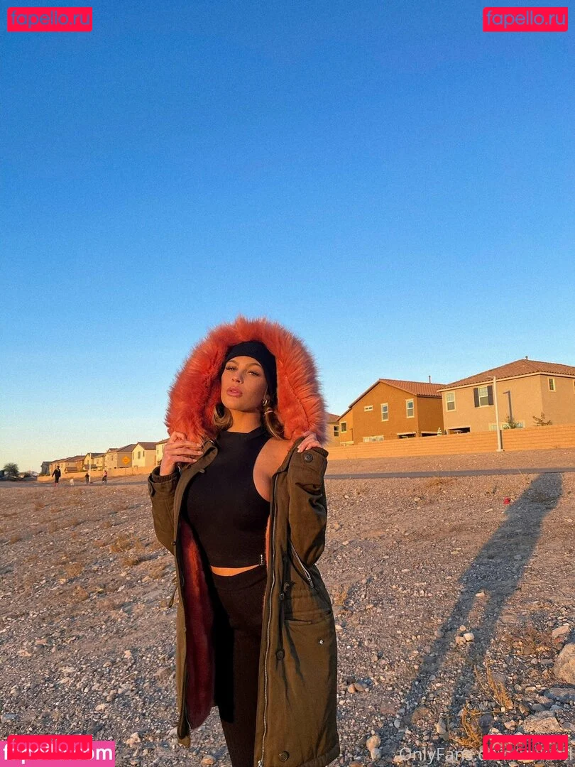 mikahl Onlyfans Photo Gallery 