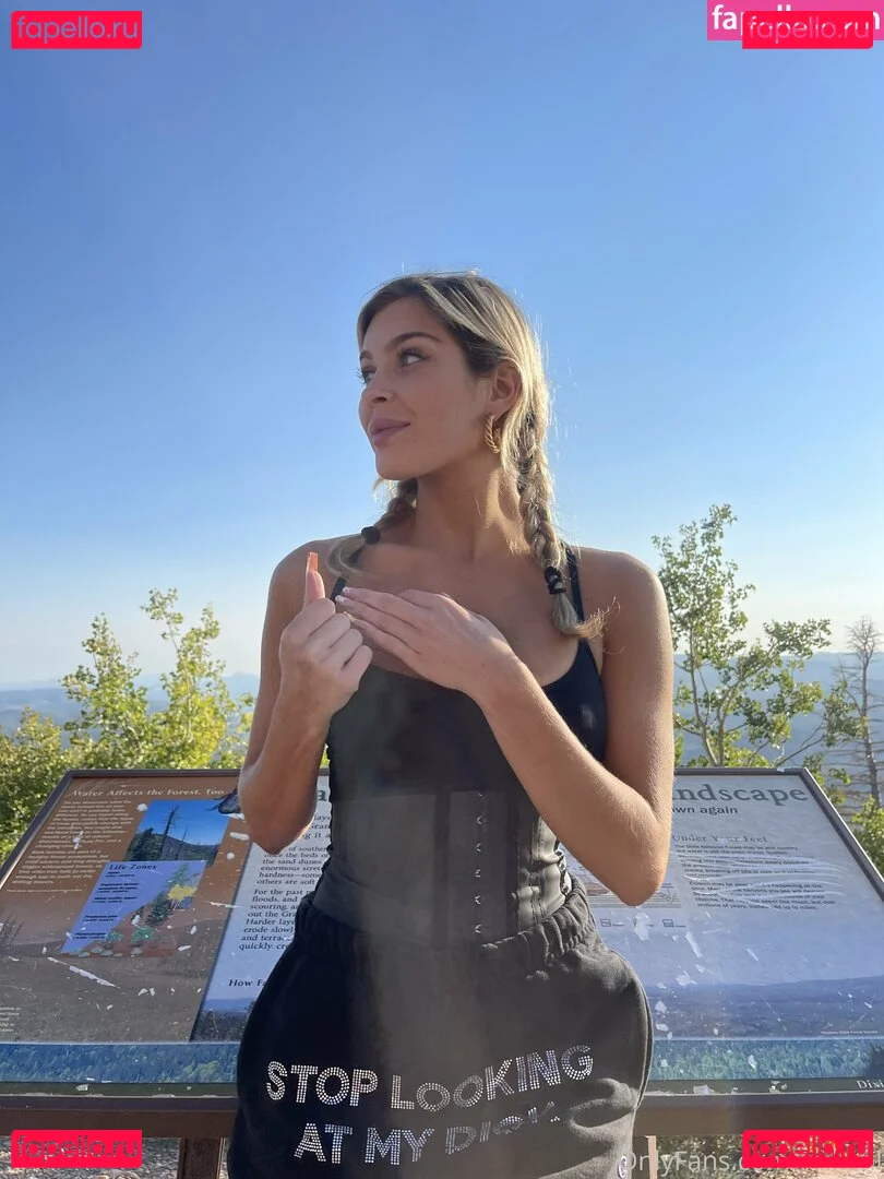 mikahl Onlyfans Photo Gallery 