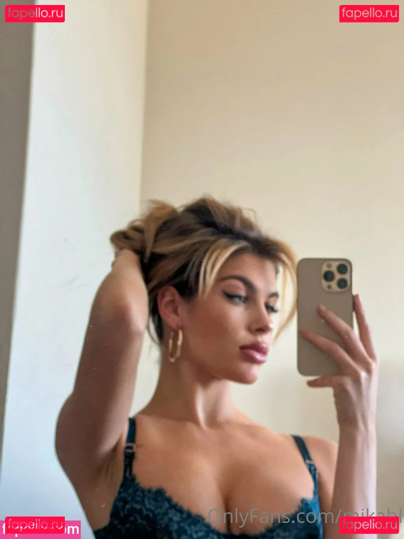 mikahl Onlyfans Photo Gallery 